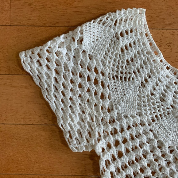 Brazilian white crochet top - Picture 5 of 9